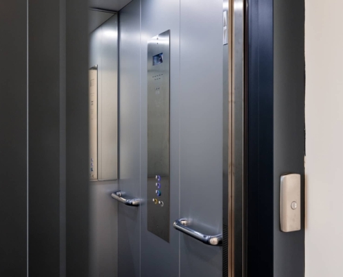 Adeje Ocean Villas - Rent Villas in Tenerife - Elevator